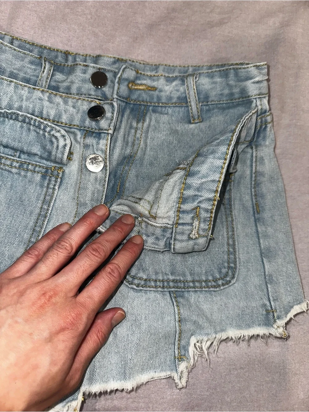 Button-Front Light Blue Denim Short Shorts with Frayed Hem